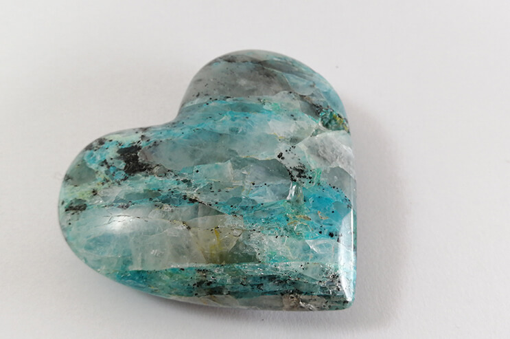 Chryso-Quartz heart
