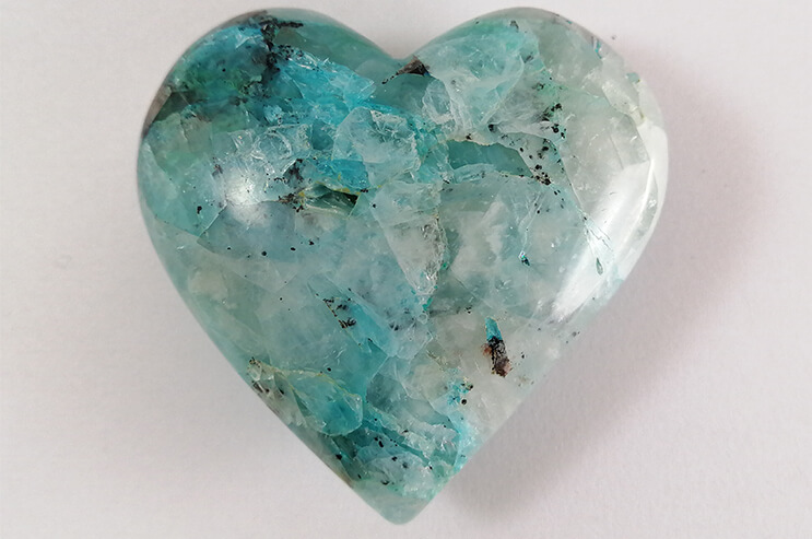 Chryso-Quartz heart