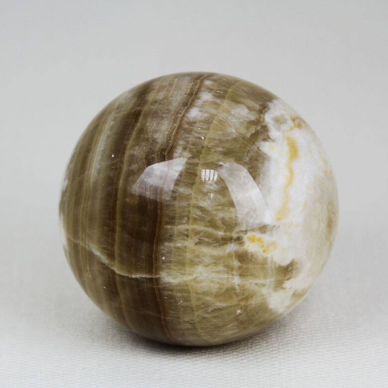 coati aragonite sphere