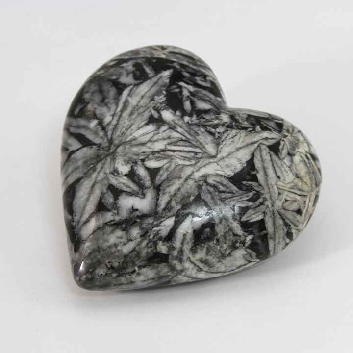 Canadian pinolite heart with perfect shape and superior polish