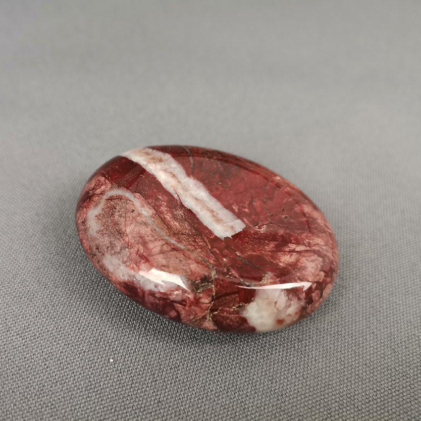 Huanucite worry stone