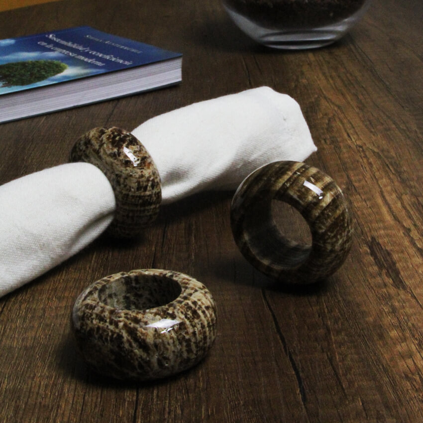 Exclusive napkin rings hand-made from aragonite