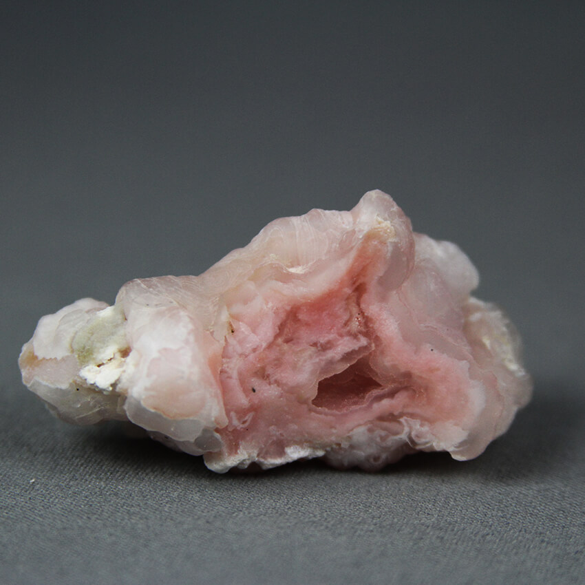 Peruvian Pink boulder Opal moons