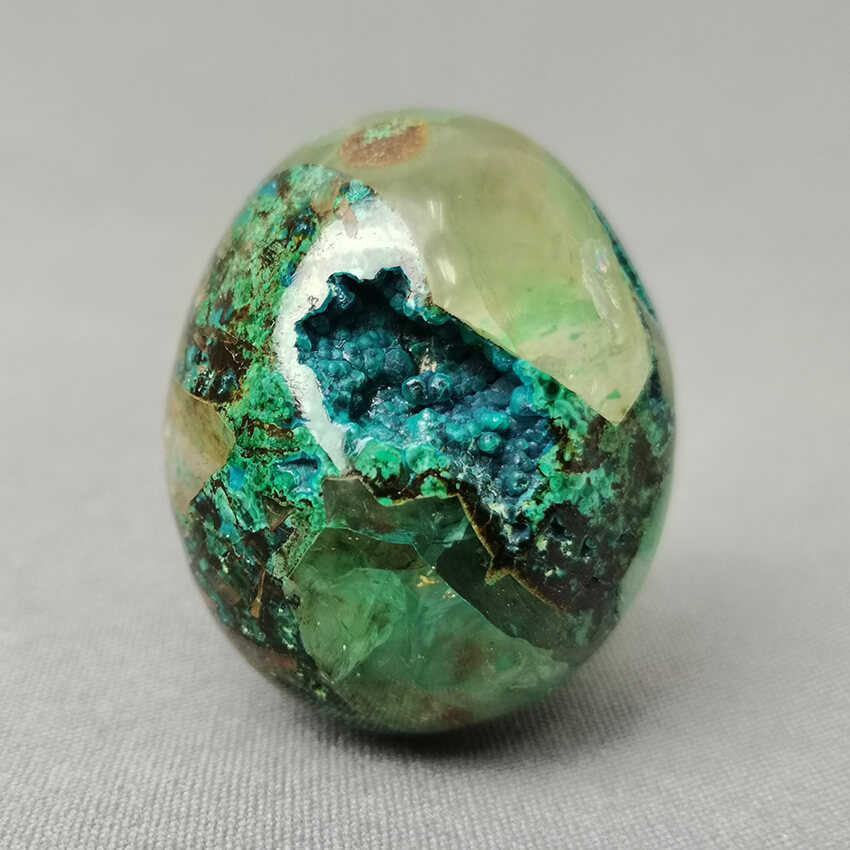 Quantum Cuatro Gratitude Stone 01 en Quantum Cuatro Gratitude Stone