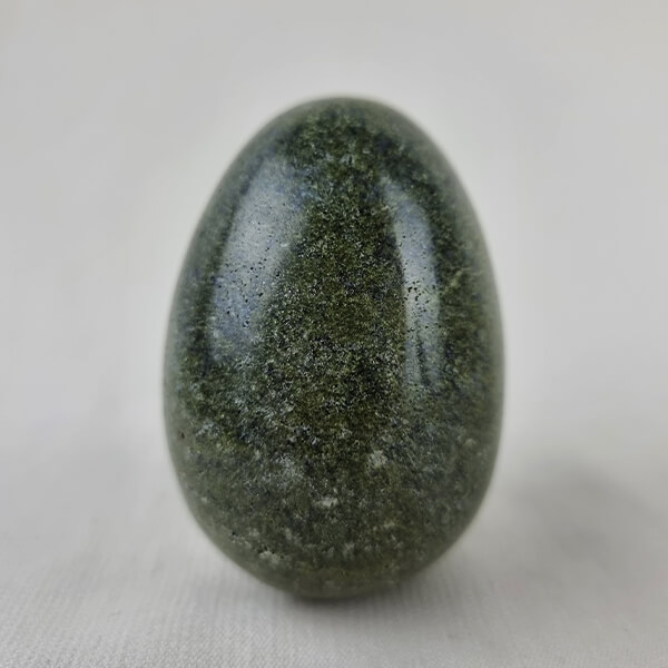 Epidote Egg ti