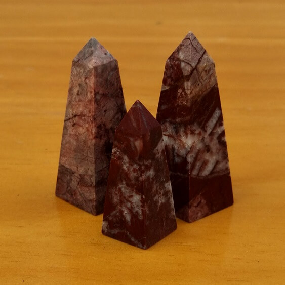Huanucite Obelisks towers ethical crystals Gemrock