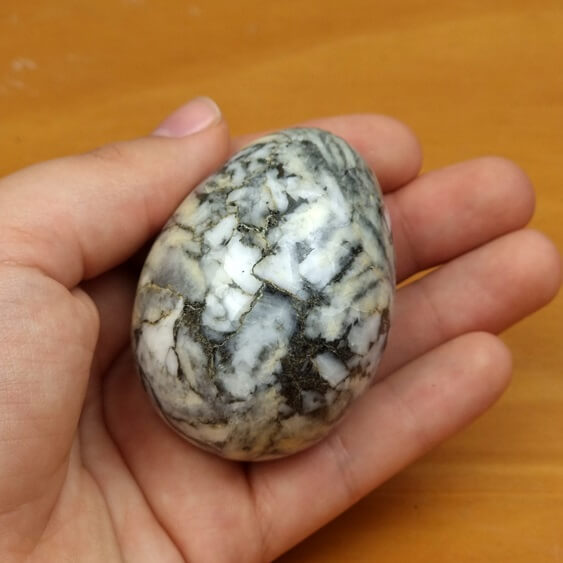 Canadian Pinolite crystal eggs ethical crystals gemrock 02