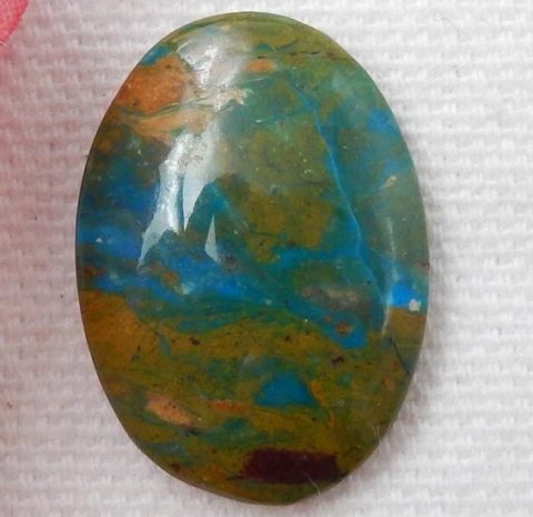 Andean Blue Opal ethical crystals and jewelry by Gemrock blue opal Gemstone quality standard 01
