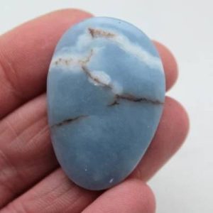 dont buy Low-quality Angelite Cabochons - buy top-quality angelite cabochons Gemrock Angelite Gemstone Quality standard 01