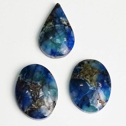 top-quality premium-cut Azurite cabochons ethical crystals and jewelry Gemrock Azurite gemstone quality standard