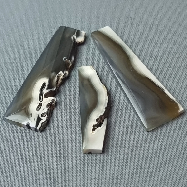 Agate 02 Cabochon lapidary cutting service Gemrock top-quality premium cutting Agate 02 Cabochon lapidary cutting service Gemrock top-quality premium cutting