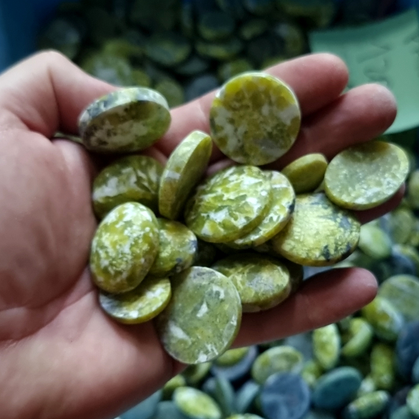 Bulk Cabochon lapidary cutting service Gemrock top-quality