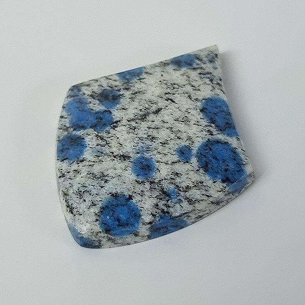K2 Granite Cabochon K2-3A+-0001 B top-quality premium-cut K2 granite Cabochon gemrock ethical crystals and jewelry