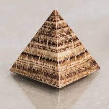 Bulk sale of pyramids aragonite