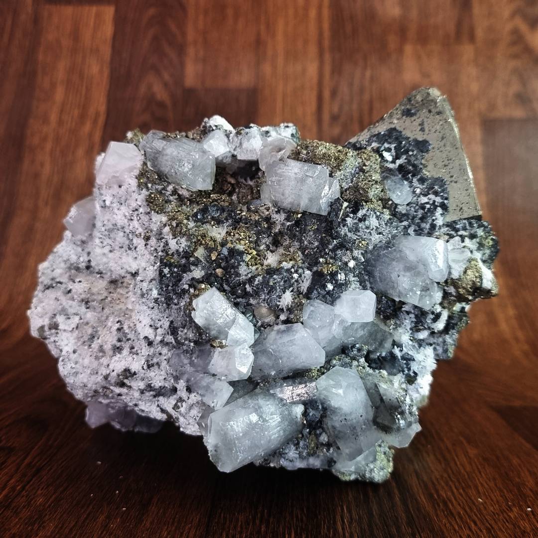 pyrite crystals, apatite, fluorescent calcite, sphalerite, chalcopyrite clearance sale offer