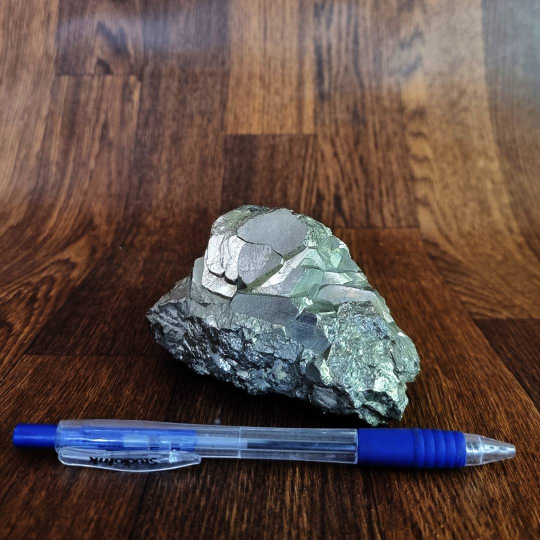 octahedron pyrite crystal clearance sale offer