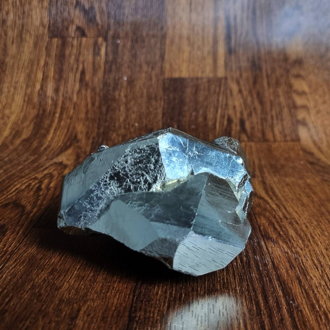 pyrite crystal clearance sale offer
