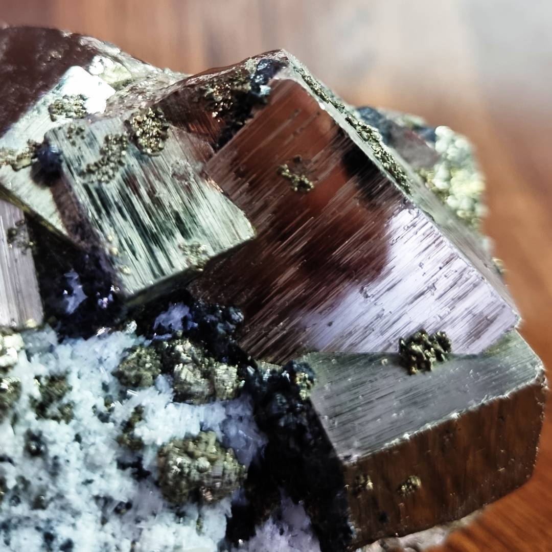 pyrite crystals, chalcopyrite, sphalerite, quartz clearance sales offer