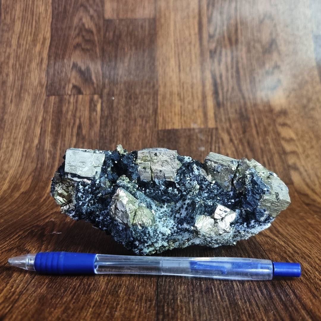 pyrite sphalerite chalcopyrite crystal clearance sales offer