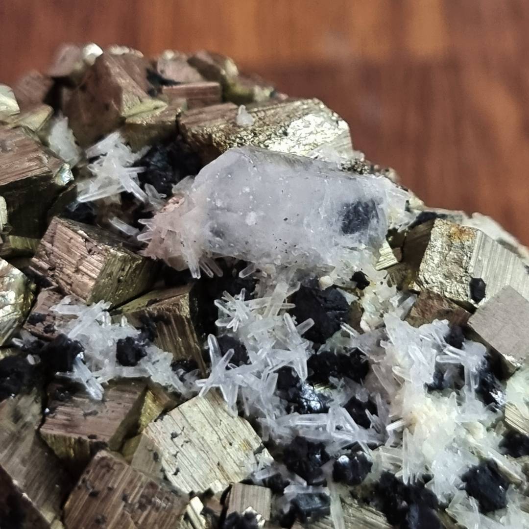 pyrite quartz CHALCOPYRITE fluorescent calcite crystal cluster clearance sale order
