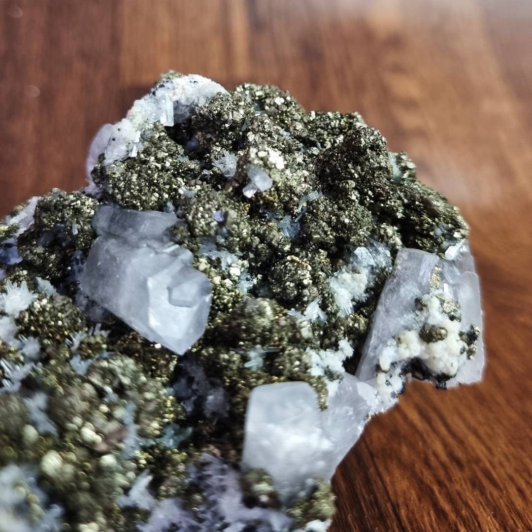 crystal cluster pyrite chalcopyrite fluorescent calcite quartz clearance sale offer