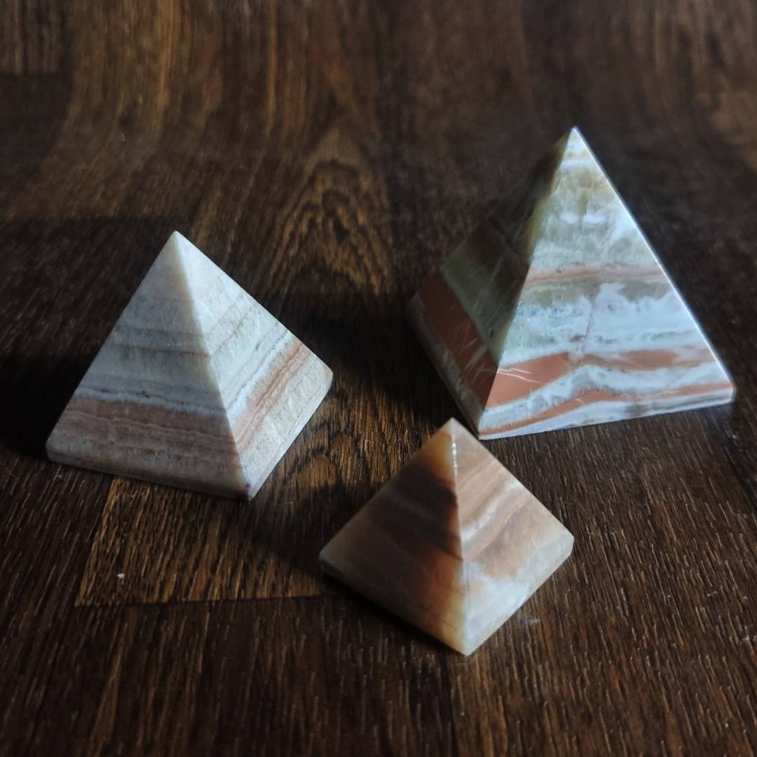 Tiger Aragonite Pyramiden clearance sale offer