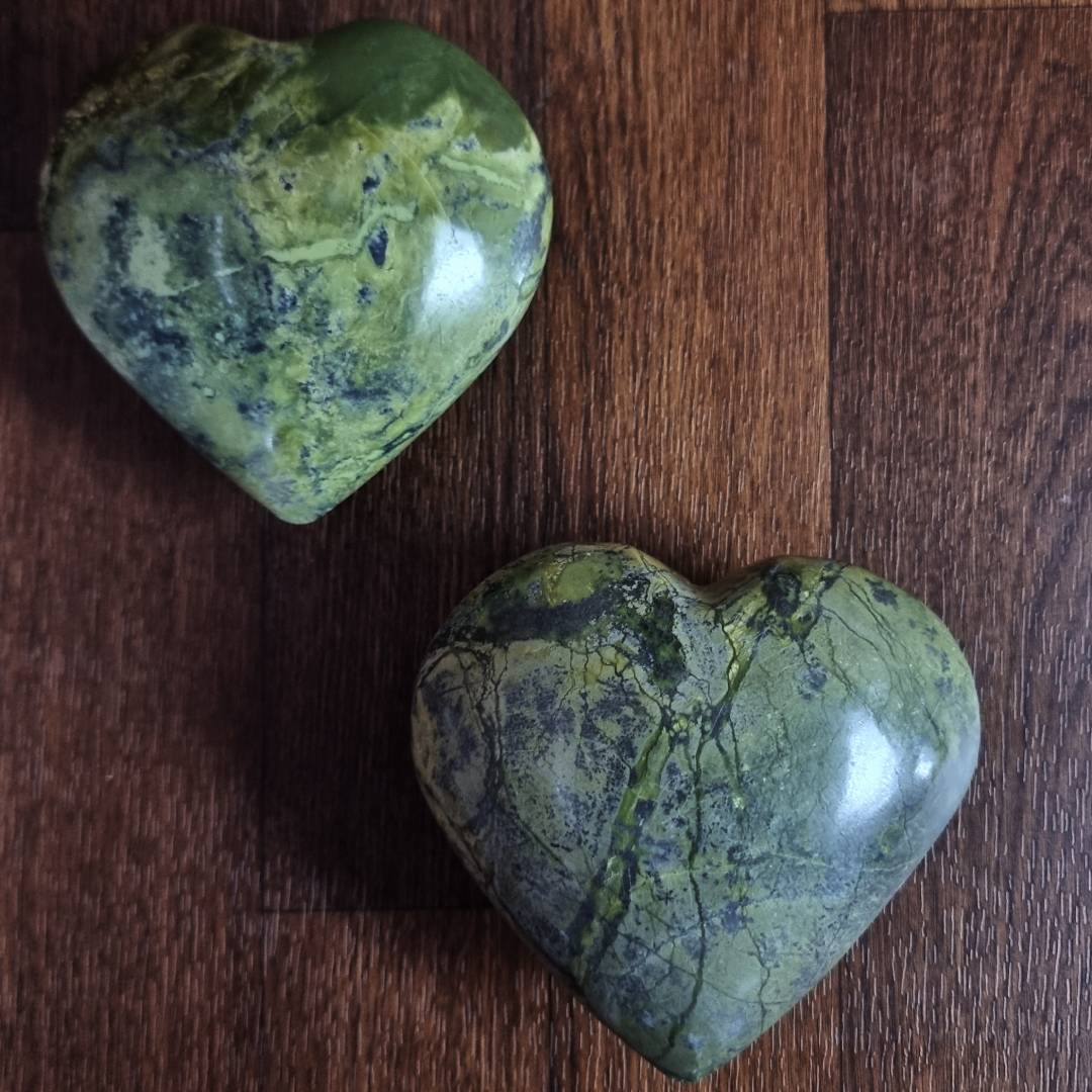 hand-made serpentinite hearts clearance sale offer