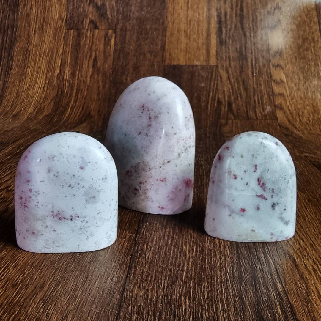 tongue-shaped "cinnabrite" free-forms clearance sale offer