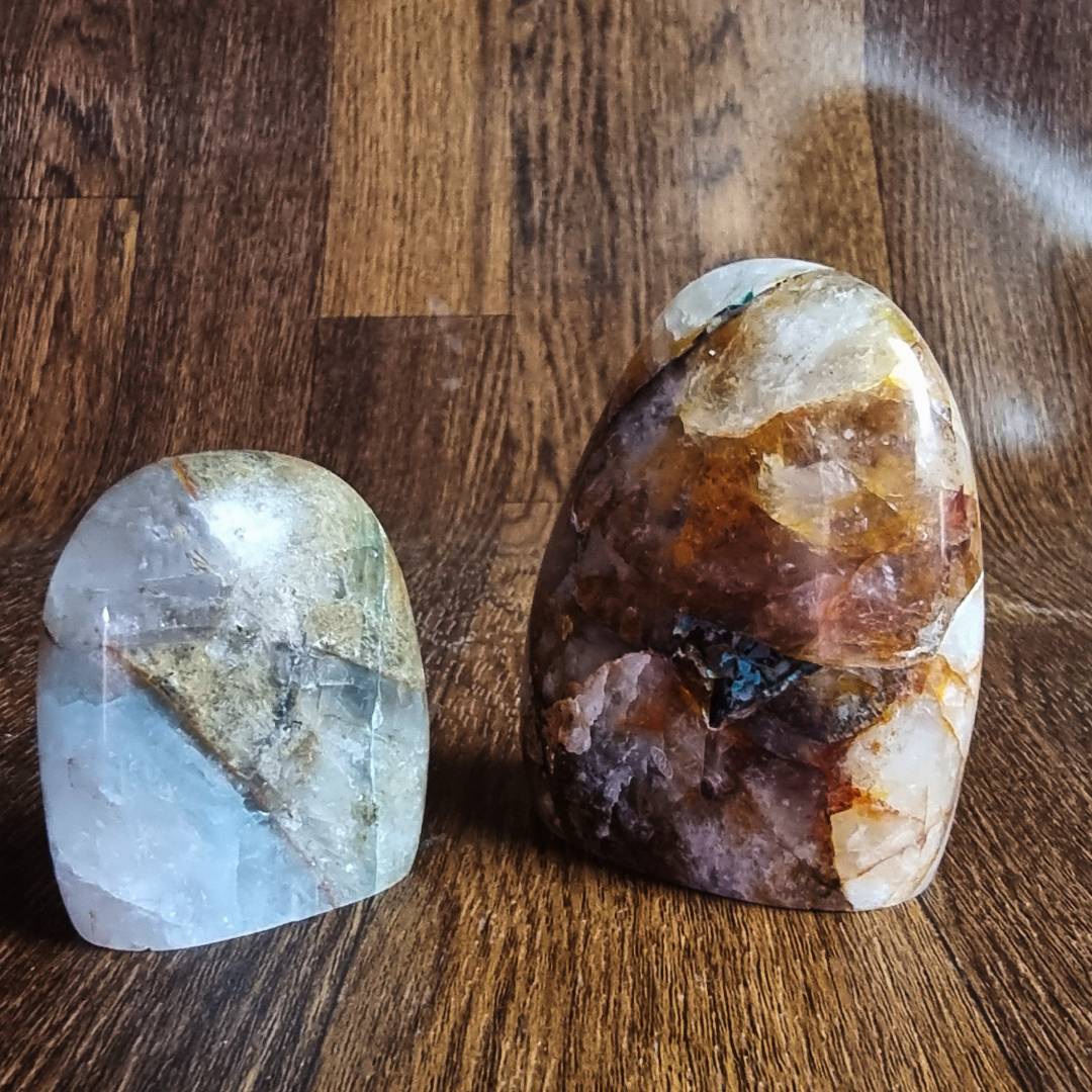 tongue-shaped quartz free-forms clearance sale offer