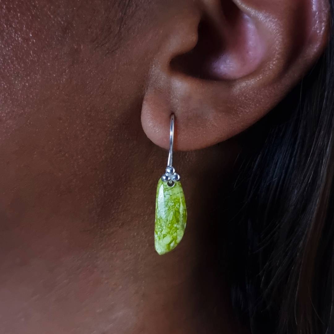 free form crystal earrings lizardite gemrock jewelry