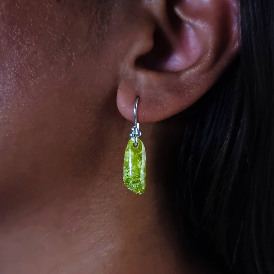 free form crystal earrings lizardite gemrock jewelry