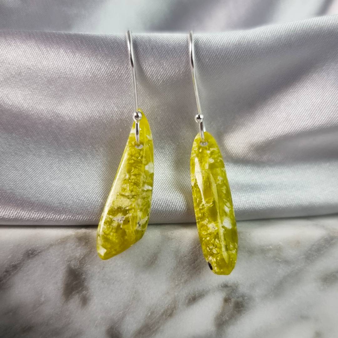 free form crystal earrings lizardite gemrock jewelry