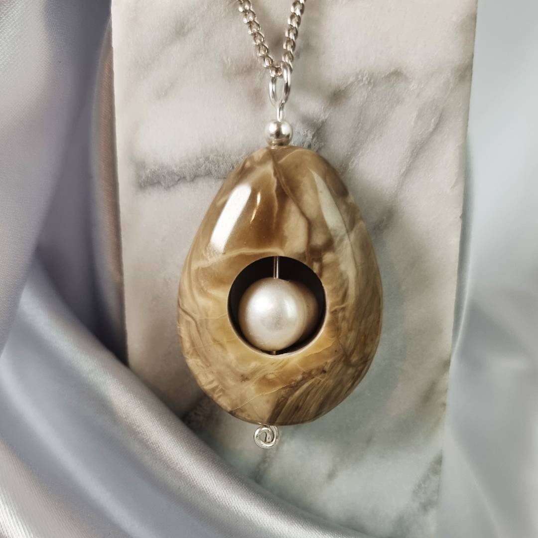 Caramel calcite Drop pendant with pearl and silver pin Gemrock jewelry