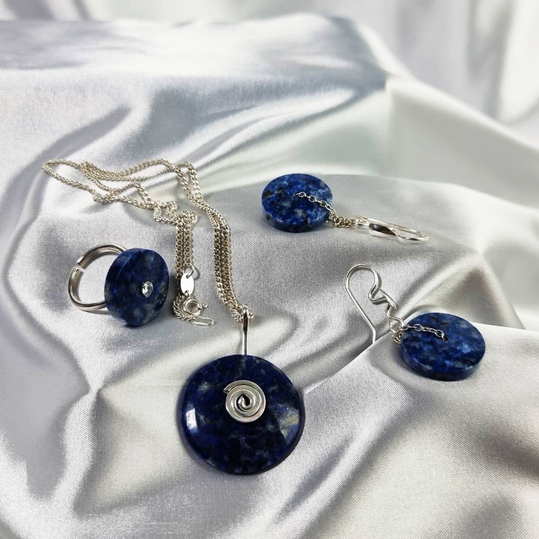 Collection orbita in lapis lazuli bauhaus style gemrock jewelry