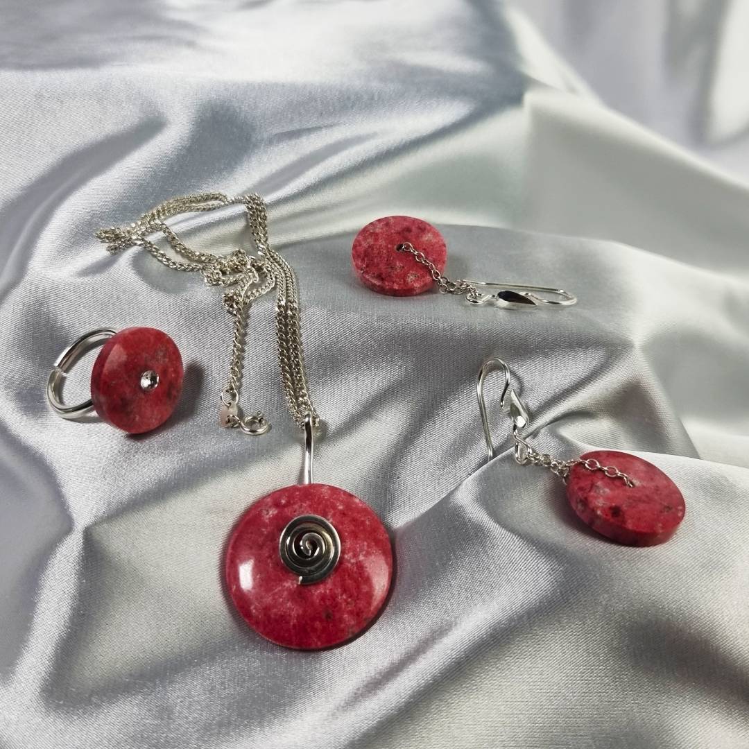 Collection orbita in thulite bauhaus style gemrock jewelry